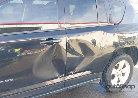 2015 Jeep Compass Sport из США, поврежденный, VIN 1C4NJDBB2FD283091